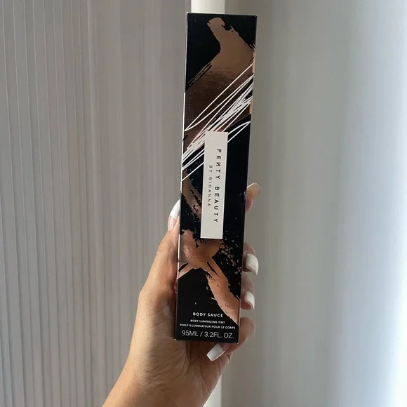 BNIB Fenty Beauty Body Sauce in Agave Spice - Picture 1 of 3